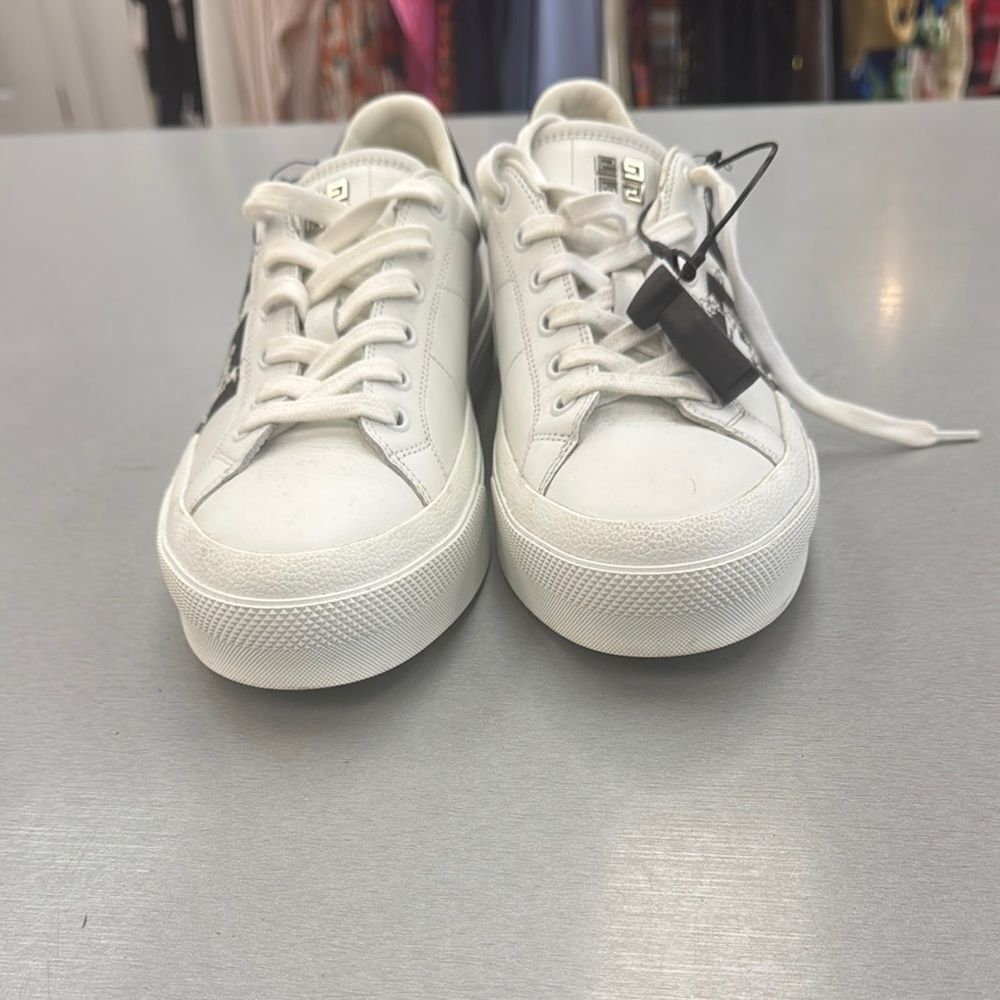 Givenchy sneakers - Picture 3 of 9